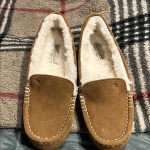 Koolaburra Tan Suede Slippers